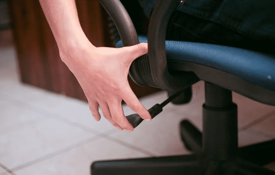 Adjusting Office Chair Height
